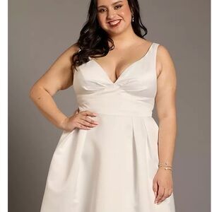 DB Studio V-Neck A-Line Mini Dress